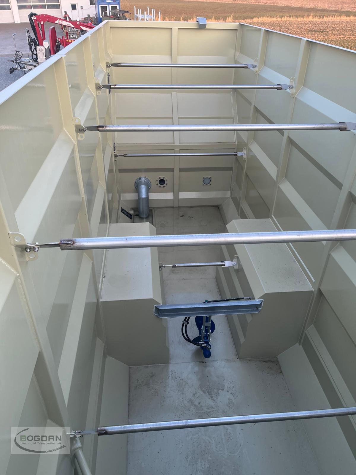 Güllecontainer του τύπου Bogdan Verschlauchungscontainer, Neumaschine σε Rohr i. NB (Φωτογραφία 5)
