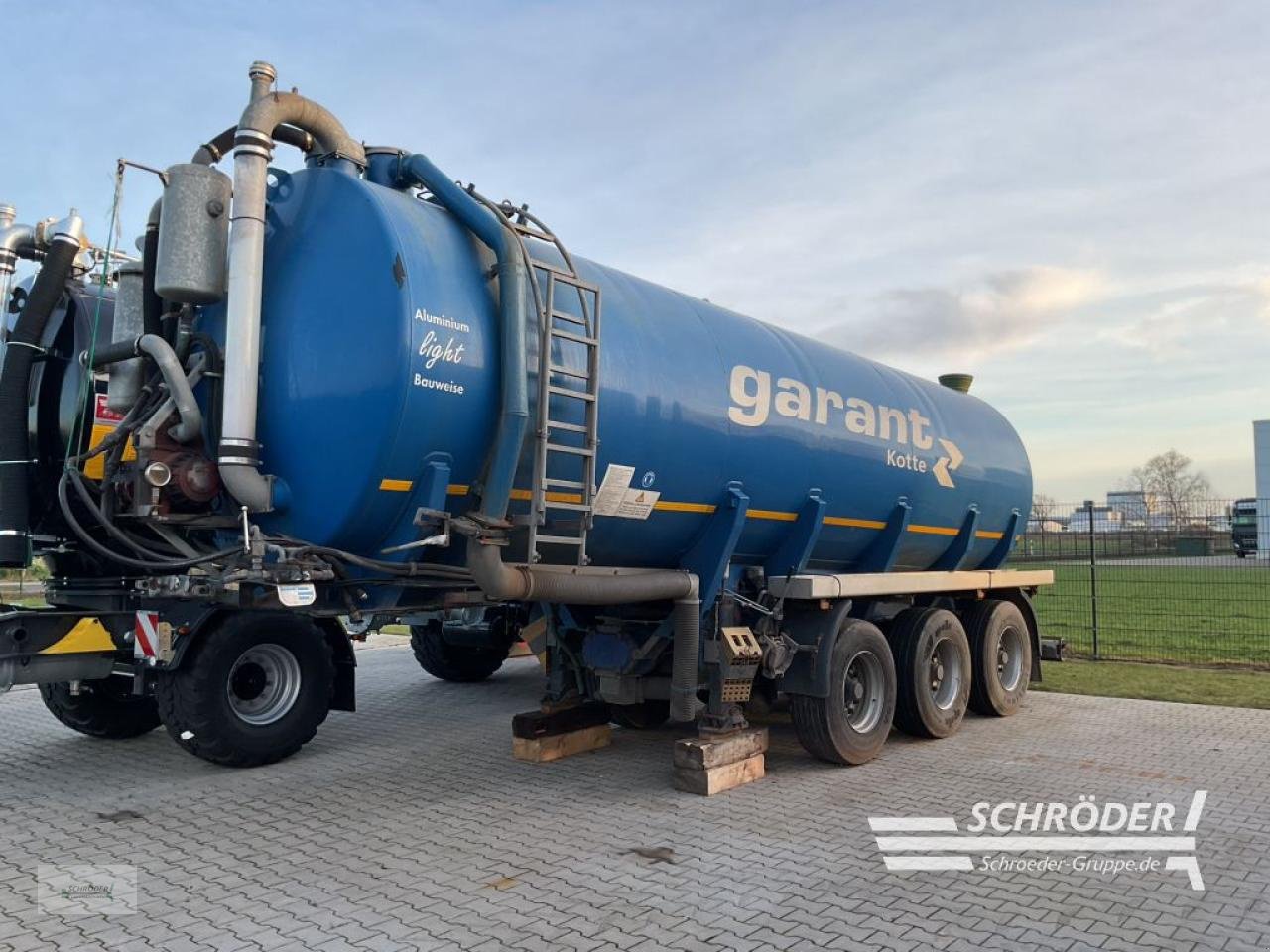 Güllecontainer des Typs Kotte TSA 30000 ALU LIGHT, Gebrauchtmaschine in Holdorf (Bild 1)