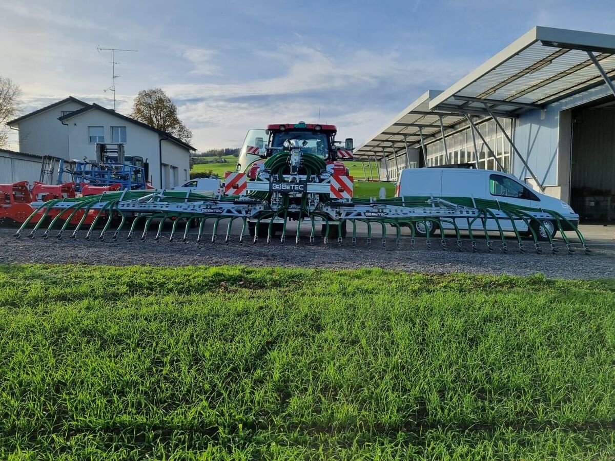 Gülleeinarbeitungstechnik des Typs BETEC Gülleverteiler / slurry injector, Neumaschine in Michałowo (Bild 6)