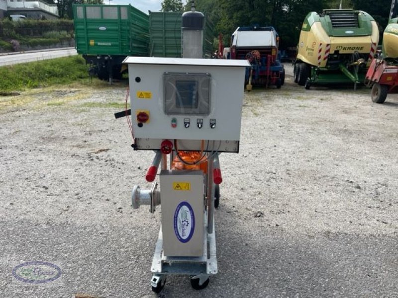 Gülleeinarbeitungstechnik des Typs Perwolf Pressschneckenseparator 2.2-400, Neumaschine in Münzkirchen (Bild 3)