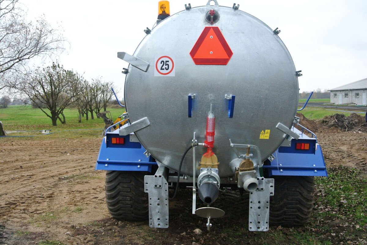 Gülleeinarbeitungstechnik des Typs Sonstige Gülletankwagen / slurry tanker, Neumaschine in Michałowo (Bild 3)