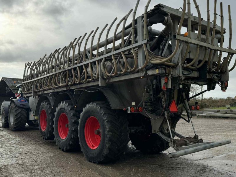Gülleeinarbeitungstechnik типа Sonstige Harsø 24-36m slæbeslangebom, Gebrauchtmaschine в Varde (Фотография 1)