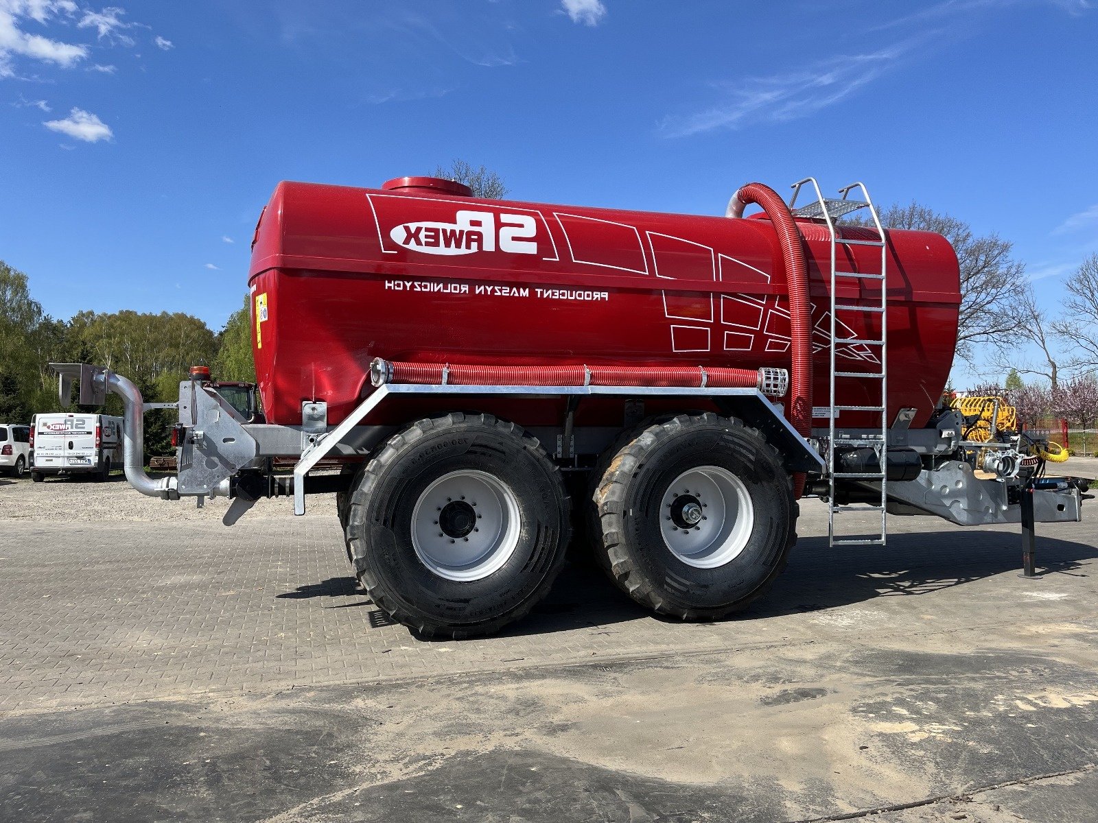 Gülleeinarbeitungstechnik des Typs Spawex Gülletankwagen / slurry tanker, Neumaschine in Michałowo (Bild 12)