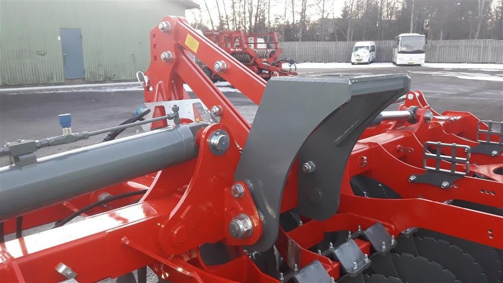 Gülleeinarbeitungstechnik типа Unia Ares XLA 6 m, Gebrauchtmaschine в Hadsund (Фотография 10)