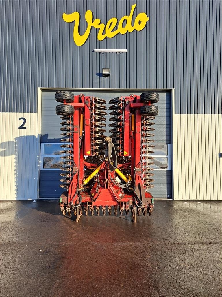 Gülleeinarbeitungstechnik типа Vredo ZB3 12068 Der er monteret 2 X 2 støttehjul i front., Gebrauchtmaschine в Ulfborg (Фотография 1)