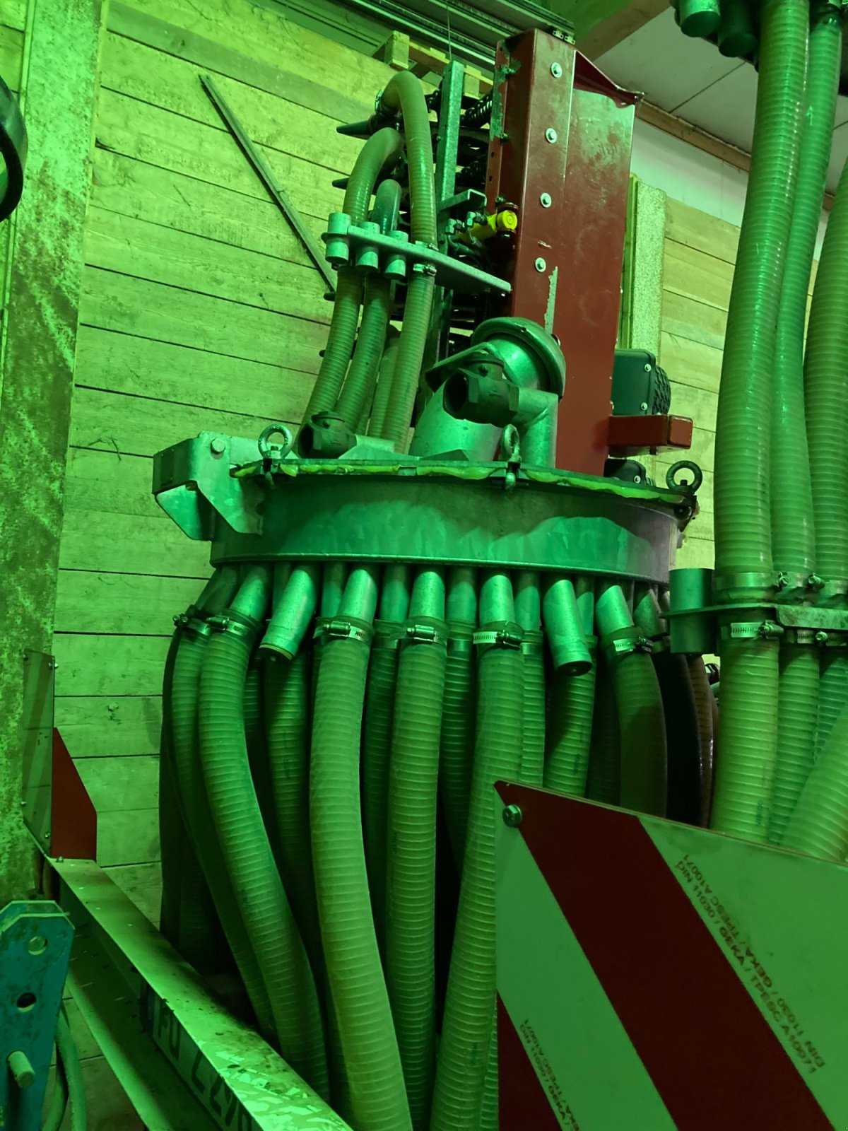 Gülleeinarbeitungstechnik типа Vredo ZB3-8046, Gebrauchtmaschine в Ammerndorf (Фотография 4)