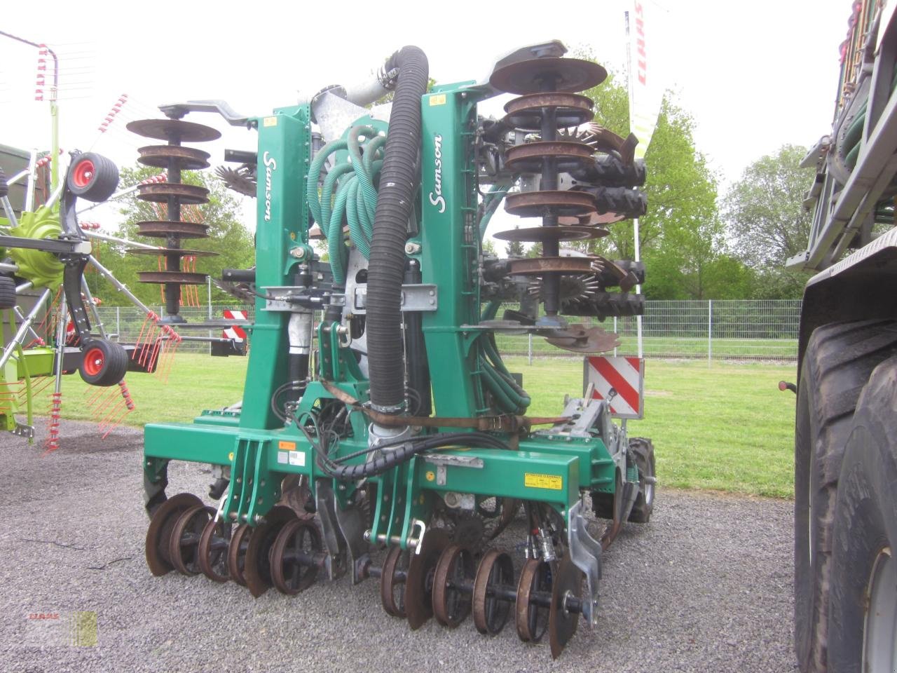 Güllegrubber des Typs Samson Strip-Till 8, Gülleinjektor vor Maisbestellung, 8-reiher, 6 m, neuwertig !, Gebrauchtmaschine in Molbergen (Bild 4)