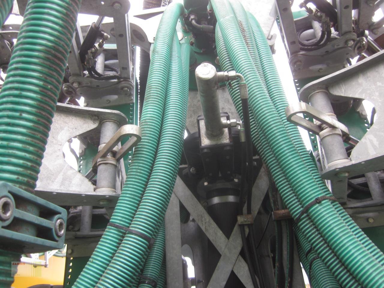 Güllegrubber des Typs Samson Strip-Till 8, Gülleinjektor vor Maisbestellung, 8-reiher, 6 m, neuwertig !, Gebrauchtmaschine in Molbergen (Bild 11)