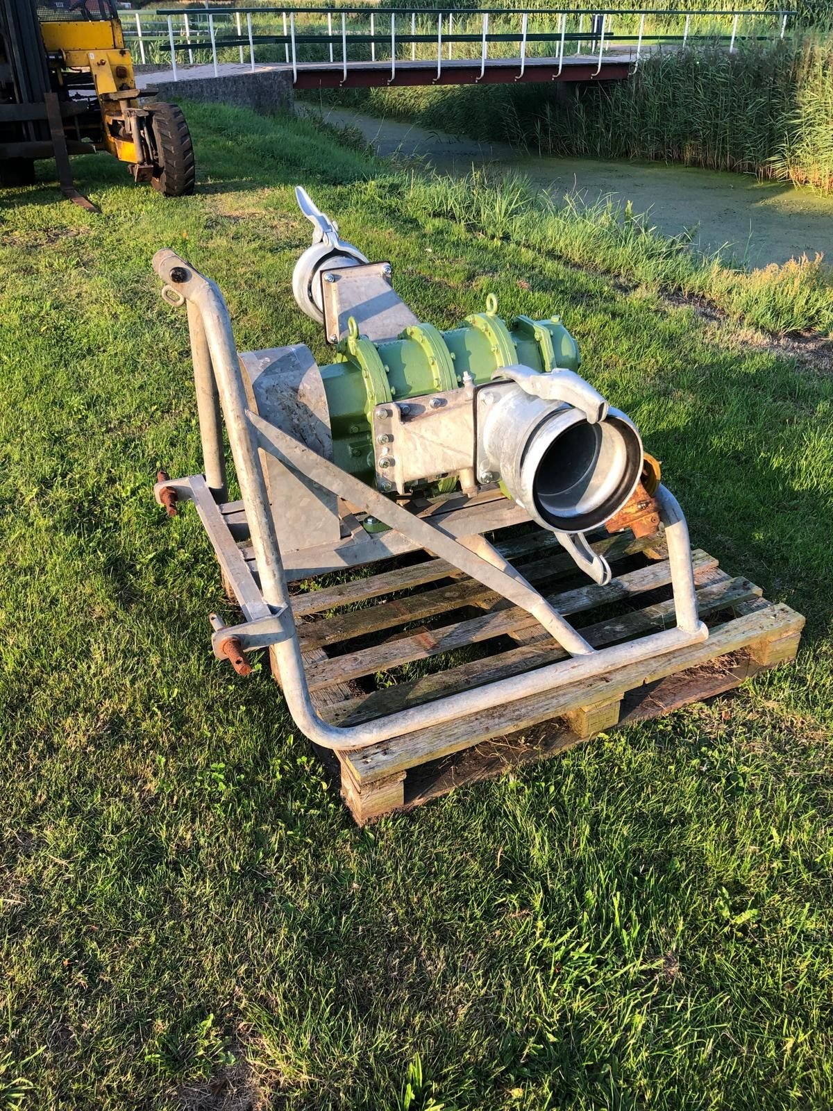 Güllemixer des Typs De Boer A136-280, Gebrauchtmaschine in Munnekeburen (Bild 3)