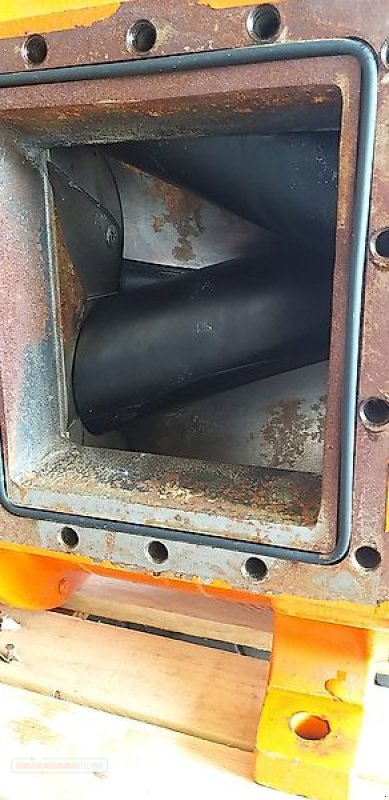 Güllepumpe des Typs Börger Drehkolbenpumpe FL766 Güllepumpe mit Hydraulikmotor, Neumaschine in Freiburg/Elbe (Bild 12)