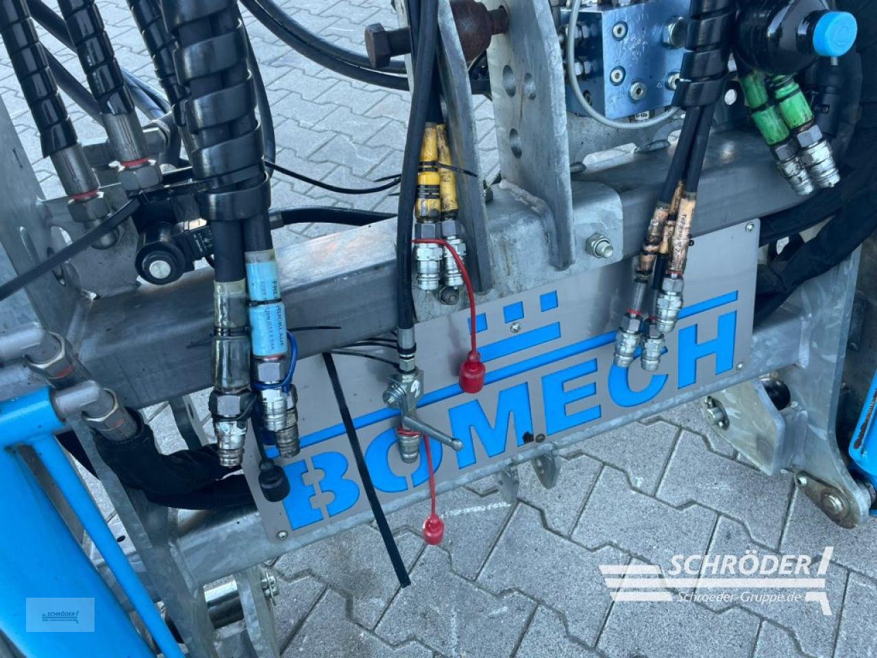 Gülleselbstfahrer des Typs Bomech MULTI 15, Gebrauchtmaschine in Wildeshausen (Bild 14)