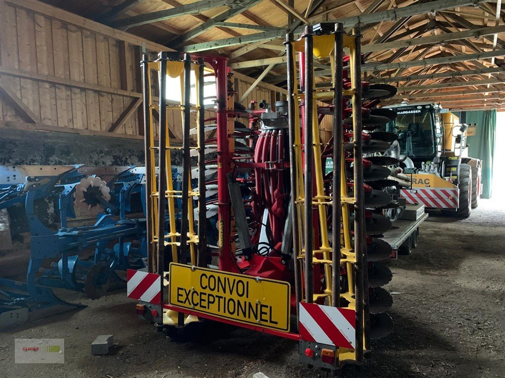 Gülleselbstfahrer van het type CLAAS Xerion 3300 Saddle Trac + Väderstad Carrier 525 XT, Gebrauchtmaschine in Töging am Inn (Foto 21)