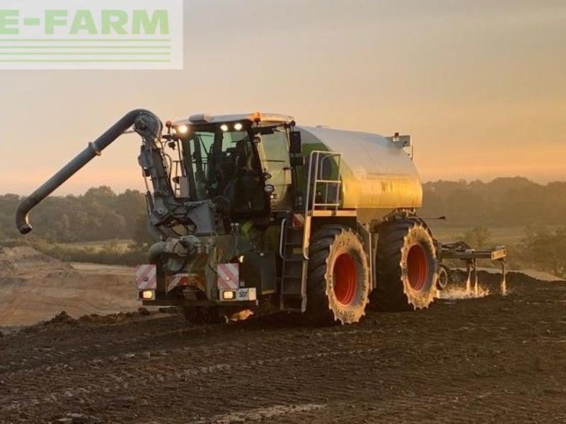 Gülleselbstfahrer типа CLAAS Xerion 3800 SADDLE TRAC, Gebrauchtmaschine в Hamburg