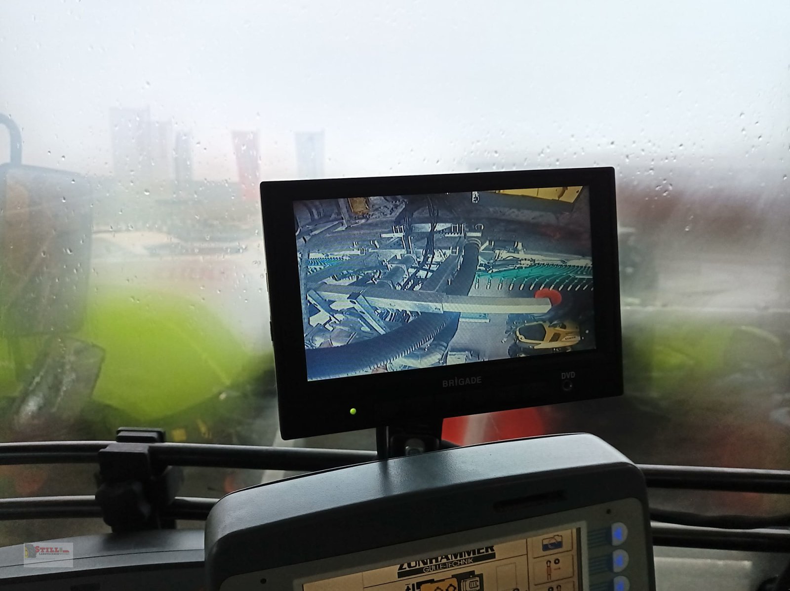 Gülleselbstfahrer typu CLAAS Xerion 3800 ST, Gebrauchtmaschine v Niederviehbach (Obrázek 11)