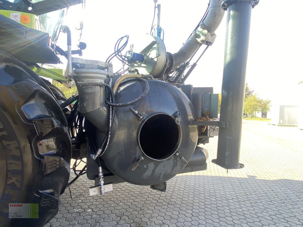 Gülleselbstfahrer des Typs CLAAS Xerion 3800 TRAC VC mit Gülleaufbau SGT, Gebrauchtmaschine in Vohburg (Bild 14)