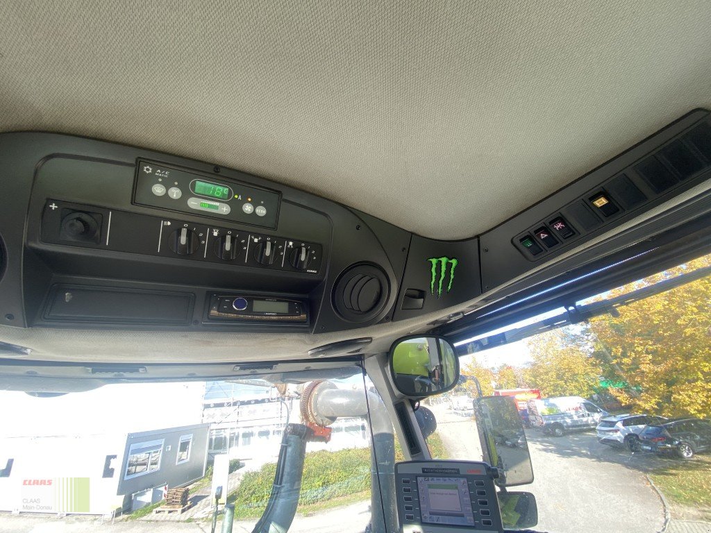 Gülleselbstfahrer des Typs CLAAS Xerion 3800 TRAC VC mit Gülleaufbau SGT, Gebrauchtmaschine in Vohburg (Bild 21)