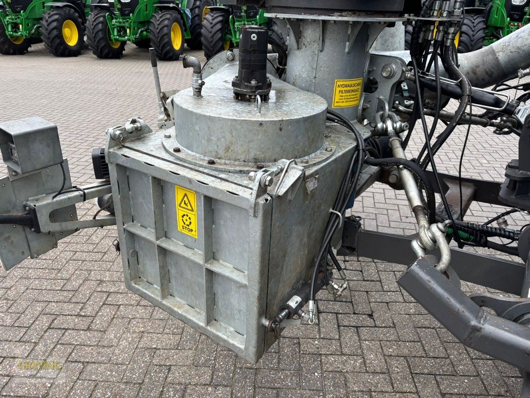 Gülleselbstfahrer типа CLAAS Xerion 4000 & Kaweco Schwanenhals Tridem, Gebrauchtmaschine в Ahaus (Фотография 21)