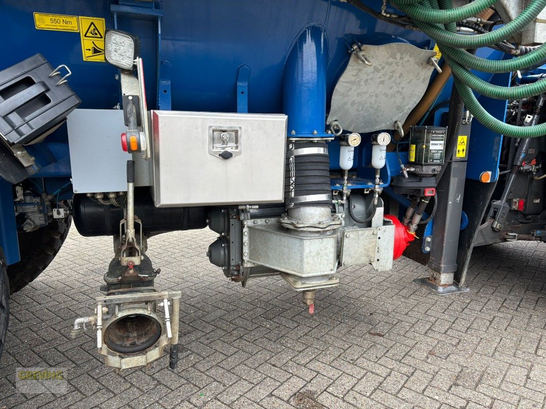 Gülleselbstfahrer типа CLAAS Xerion 4000 & Kaweco Schwanenhals Tridem, Gebrauchtmaschine в Ahaus (Фотография 25)