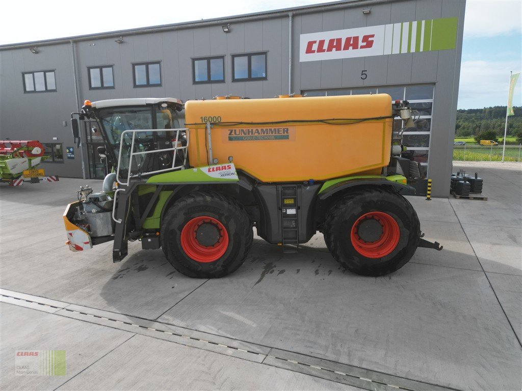 Gülleselbstfahrer des Typs CLAAS Xerion 4000 Saddle Trac, Gebrauchtmaschine in Wassertrüdingen (Bild 3)