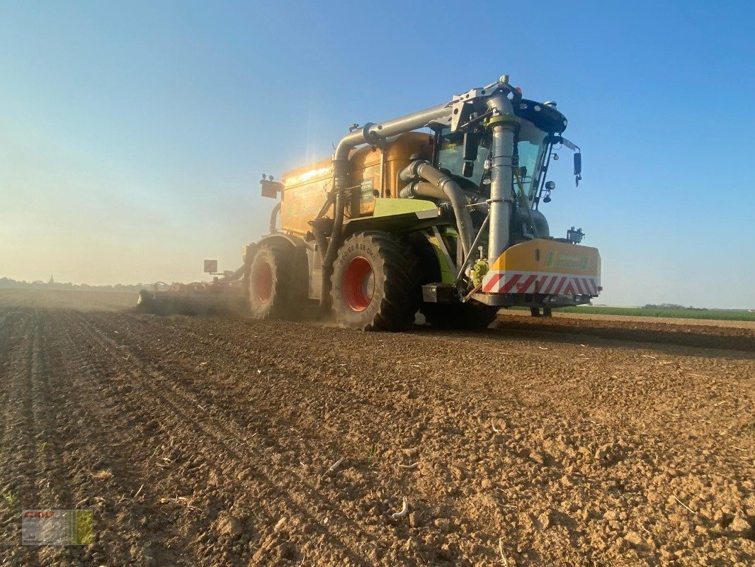 Gülleselbstfahrer typu CLAAS XERION 4000 SADDLE TRAC, Gebrauchtmaschine v Reinheim (Obrázek 3)
