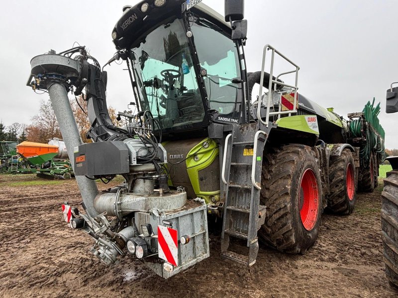 Gülleselbstfahrer typu CLAAS Xerion 4000 SaddleTrac, Gebrauchtmaschine v Bützow