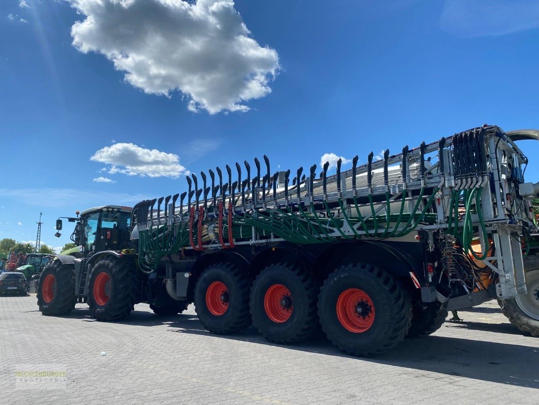 Gülleselbstfahrer του τύπου CLAAS Xerion 4000 Trac VC + SGT 30000 + VOGELSANG 30 M, Gebrauchtmaschine σε Mühlengeez (Φωτογραφία 4)