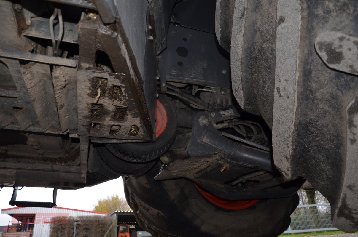 Gülleselbstfahrer Türe ait CLAAS XERION 4200 SADDLE TRAC Bauer, Gebrauchtmaschine içinde Suhlendorf (resim 19)