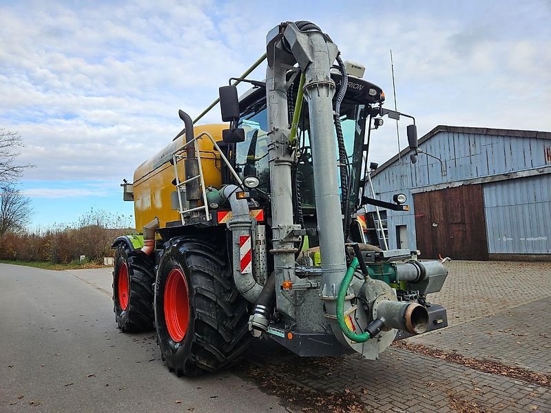 Gülleselbstfahrer typu CLAAS Xerion Saddletrac 3800 "viele Neuteile und Reparaturen durchgeführt", Gebrauchtmaschine v Honigsee (Obrázek 11)