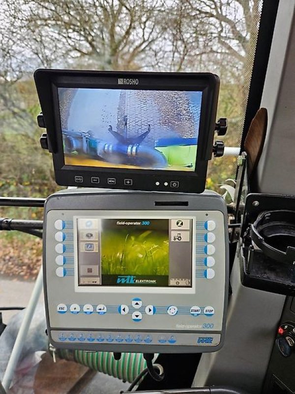 Gülleselbstfahrer typu CLAAS Xerion Saddletrac 3800 "viele Neuteile und Reparaturen durchgeführt", Gebrauchtmaschine v Honigsee (Obrázek 20)