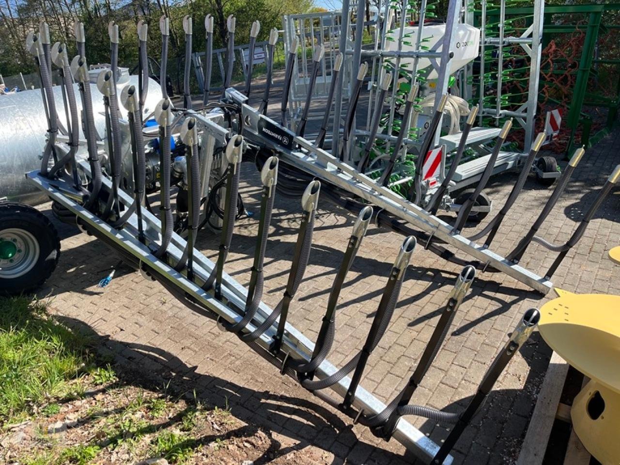 Gülleselbstfahrer del tipo Farmtech Condor 9.0, Neumaschine In Neuhof - Dorfborn (Immagine 4)