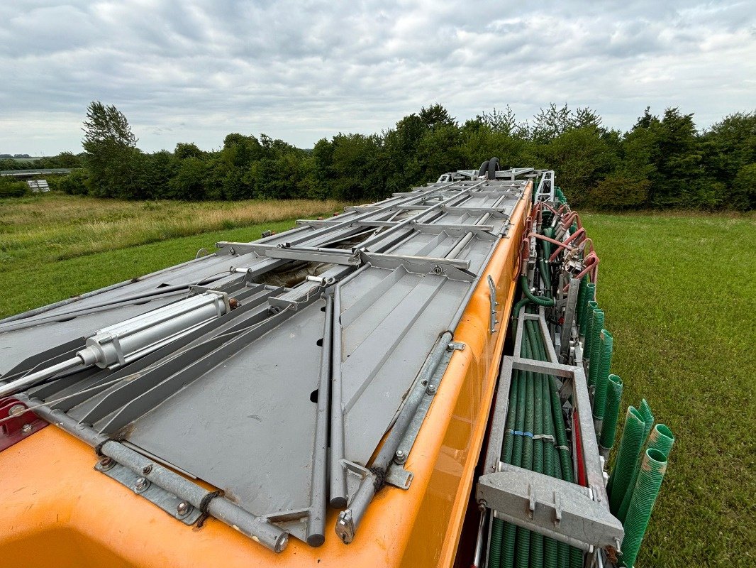 Gülleselbstfahrer типа Vredo VT 7138 + SWINGMAX 36 Gestänge, Gebrauchtmaschine в Gadebusch (Фотография 13)
