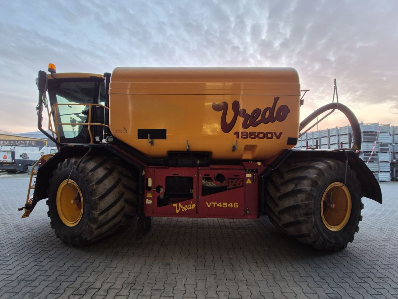 Gülleselbstfahrer Türe ait Vredo VT4546, Gebrauchtmaschine içinde Dodewaard (resim 4)