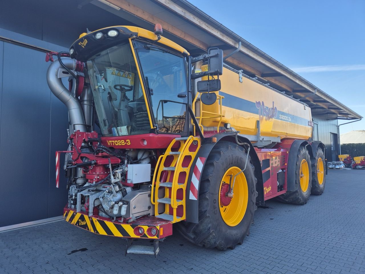 Gülleselbstfahrer of the type Vredo VT7028-3, Gebrauchtmaschine in Dodewaard (Picture 1)
