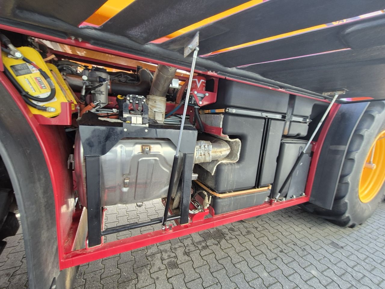 Gülleselbstfahrer des Typs Vredo VT7138, Gebrauchtmaschine in Dodewaard (Bild 9)