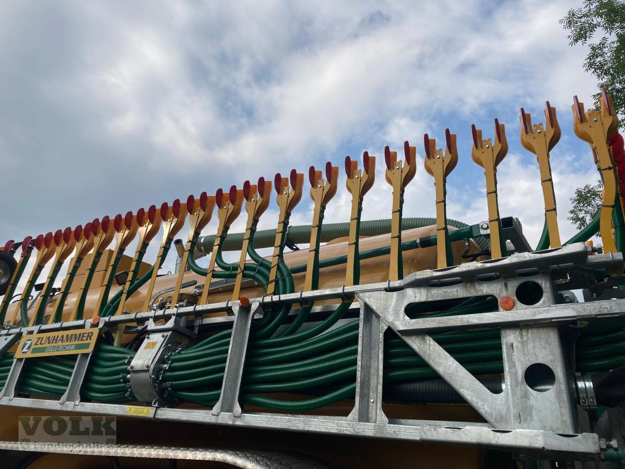 Gülleselbstfahrer of the type Zunhammer SKE18,5PU Tandem ECO, Neumaschine in Friedberg-Derching (Picture 9)