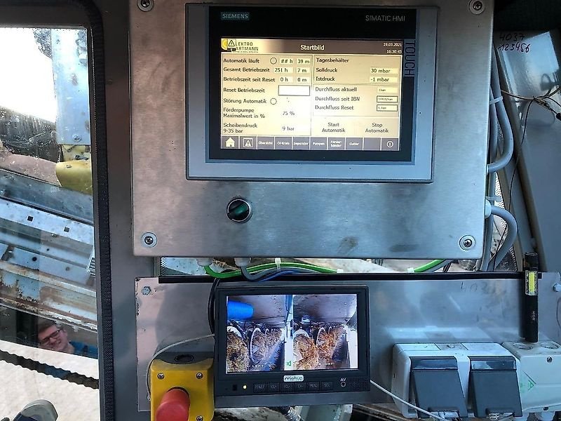 Gülleseparator of the type Sonstige mit 12 Separatoren inkl. LKW und Tieflader, Gebrauchtmaschine in Ostercappeln (Picture 21)