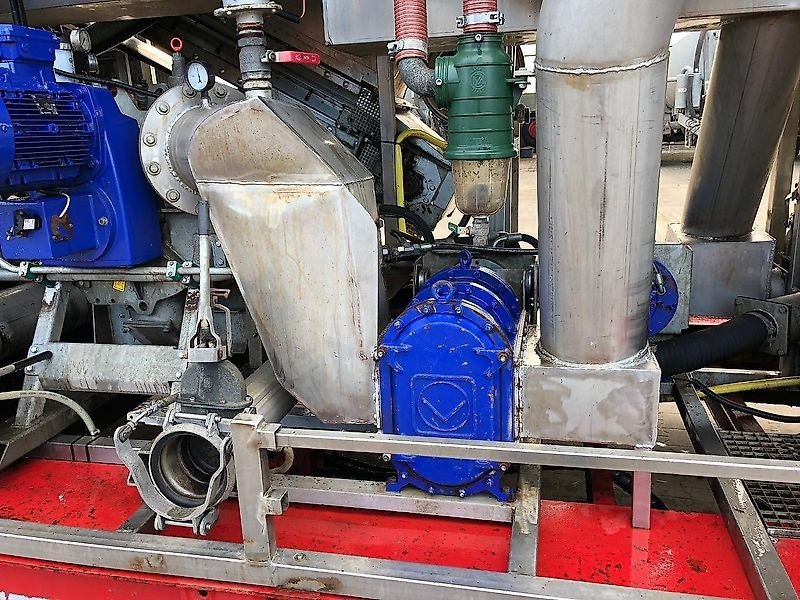 Gülleseparator of the type Sonstige mit 12 Separatoren inkl. LKW und Tieflader, Gebrauchtmaschine in Ostercappeln (Picture 16)