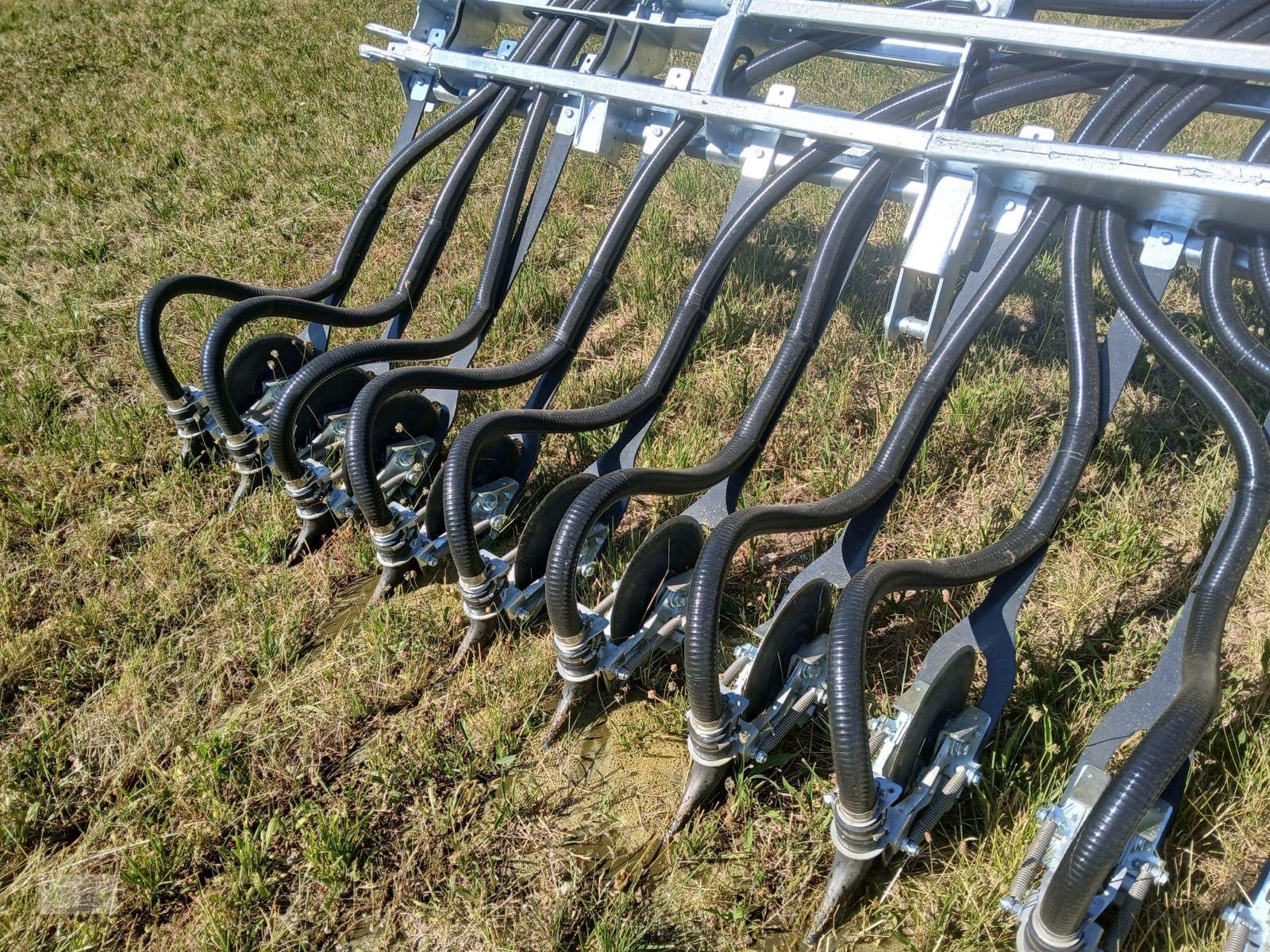 Gülleverteiltechnik des Typs BETEC Chameleon 21 Hyber Disc, Neumaschine in Donnersdorf (Bild 4)