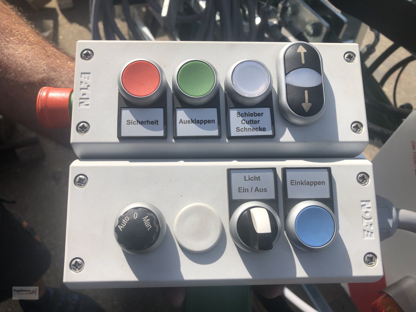 Gülleverteiltechnik of the type BHE Agrotec GmbH Rohrverteiler Typ 650/750, Neumaschine in Altusried-Kimratshofen (Picture 8)