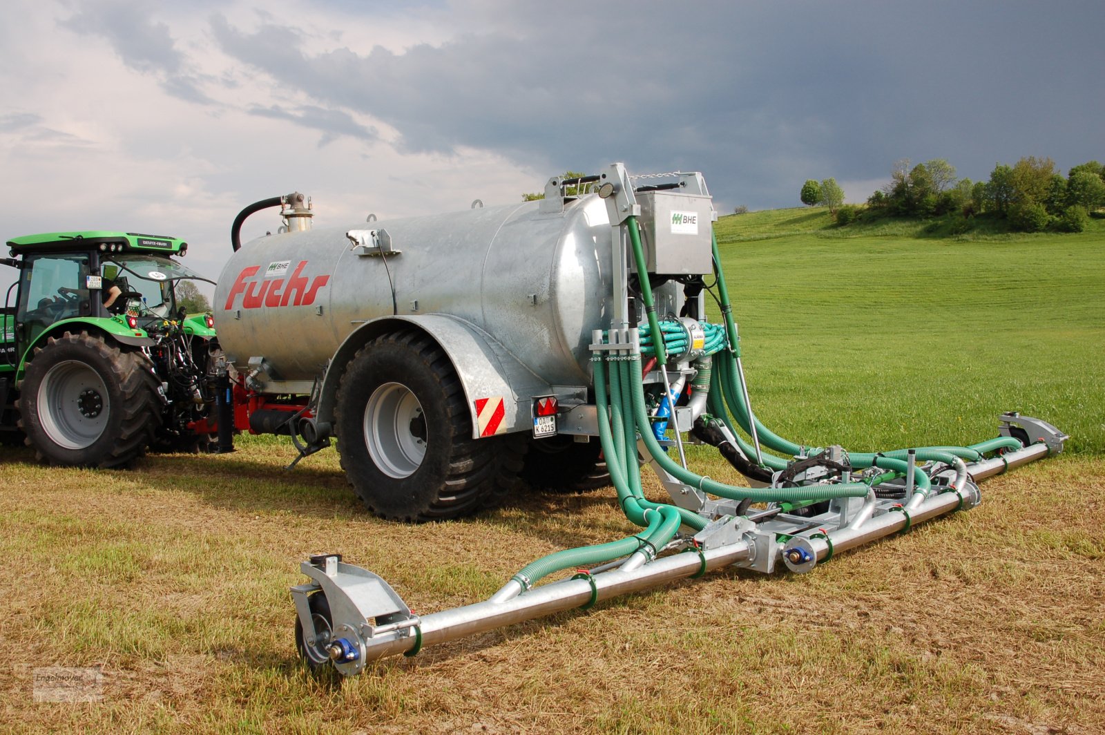 Gülleverteiltechnik of the type BHE Agrotec GmbH Rohrverteiler Typ 900, Neumaschine in Altusried-Kimratshofen (Picture 2)