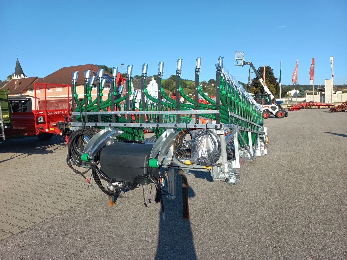 Gülleverteiltechnik des Typs Fliegl Skate 120, Gebrauchtmaschine in Saxen (Bild 4)