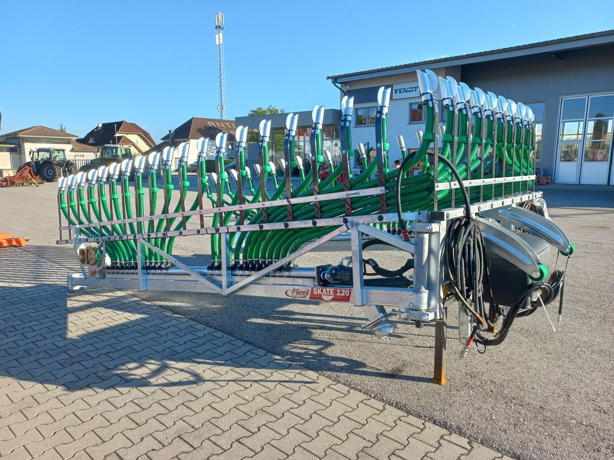 Gülleverteiltechnik des Typs Fliegl Skate 120, Gebrauchtmaschine in Saxen (Bild 2)