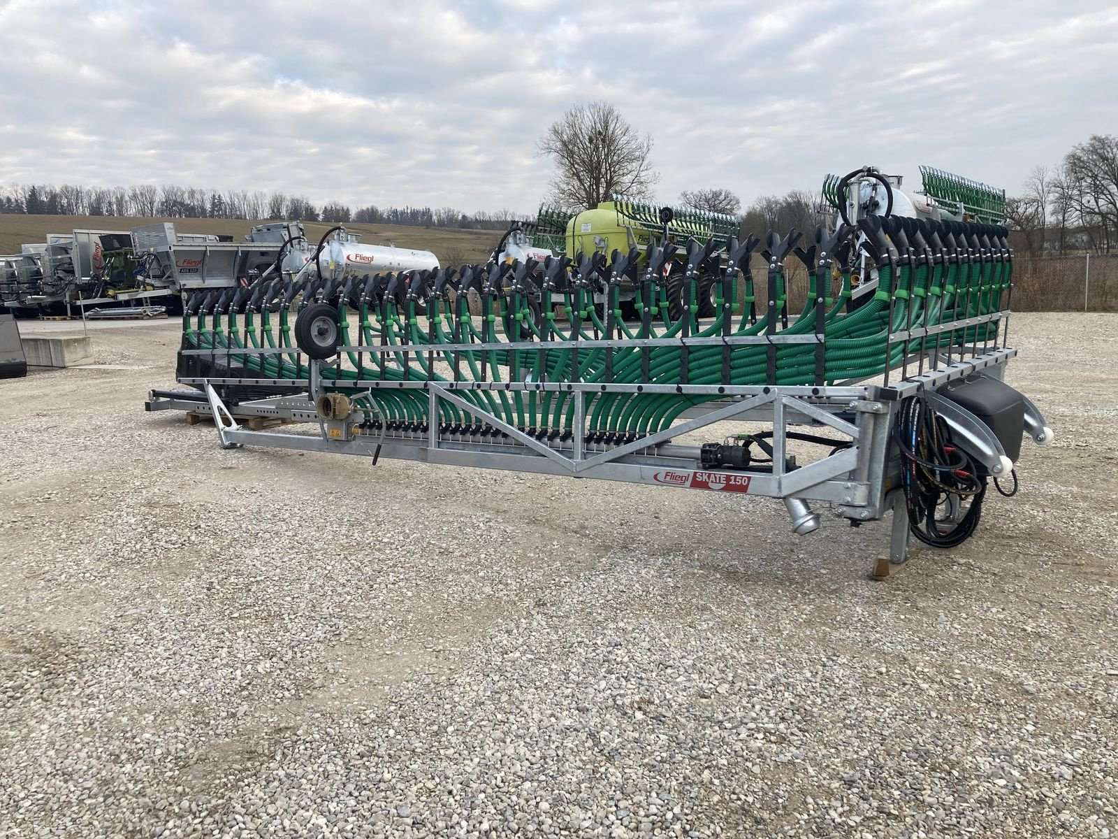 Gülleverteiltechnik of the type Fliegl SKATE 150, Neumaschine in Wallern (Picture 5)
