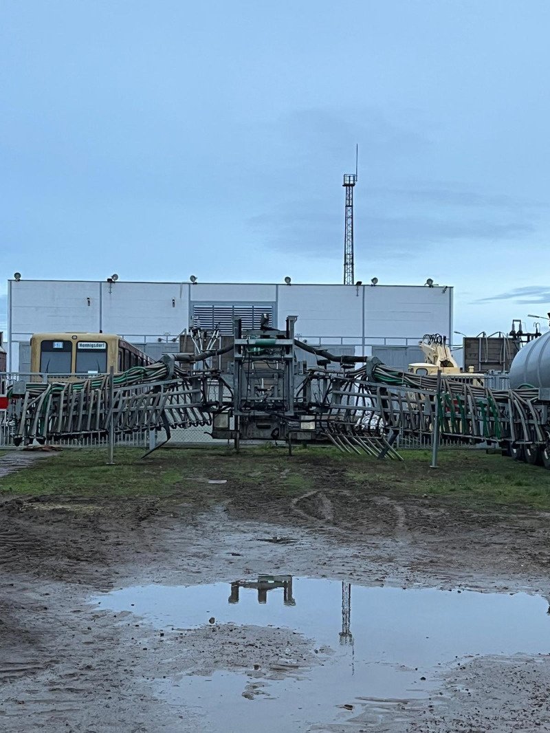 Gülleverteiltechnik des Typs Samson HBX ll 24 M, Gebrauchtmaschine in Löwenberger Land (Bild 2)