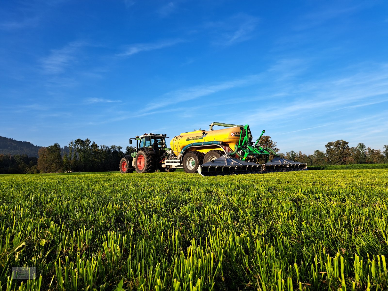 Gülleverteiltechnik of the type Schleppfix Gülleverteiler SFA 12, Neumaschine in Bad Kötzting (Picture 8)