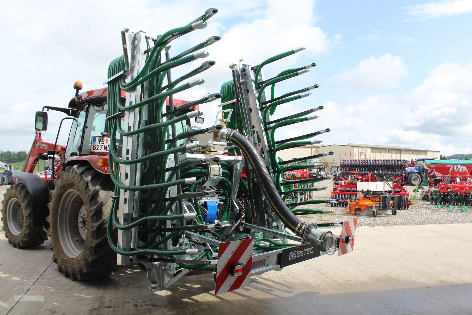 Gülleverteiltechnik of the type Sonstige Hilly 12m Schleppschuhverteiler, Neumaschine in Eberschwang (Picture 1)