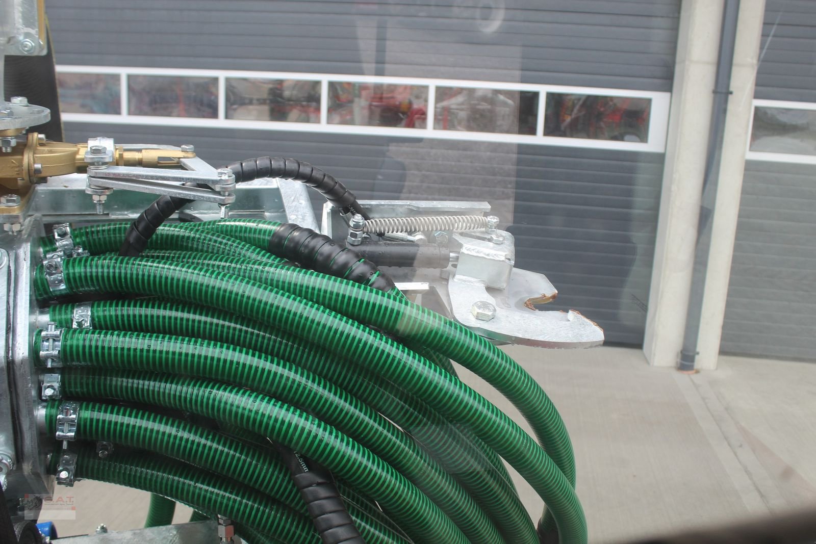 Gülleverteiltechnik of the type Sonstige Hilly 12m Schleppschuhverteiler, Neumaschine in Eberschwang (Picture 28)