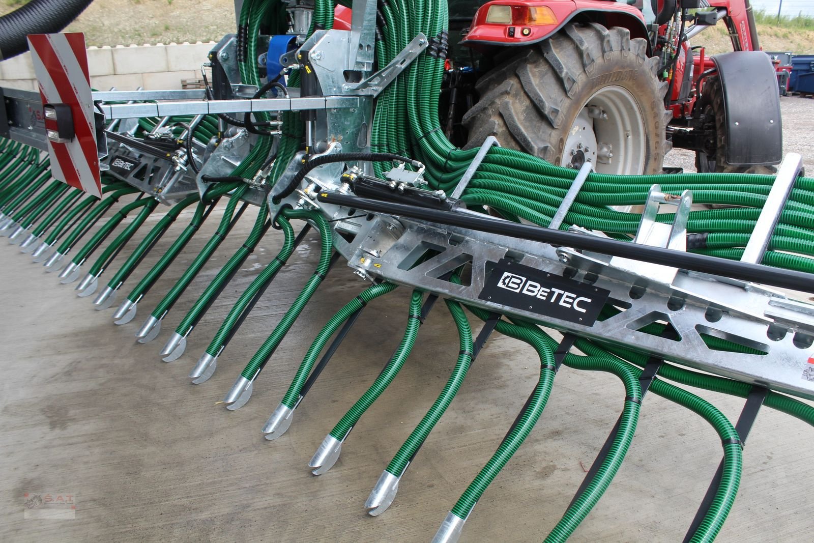 Gülleverteiltechnik of the type Sonstige Hilly 12m Schleppschuhverteiler, Neumaschine in Eberschwang (Picture 14)