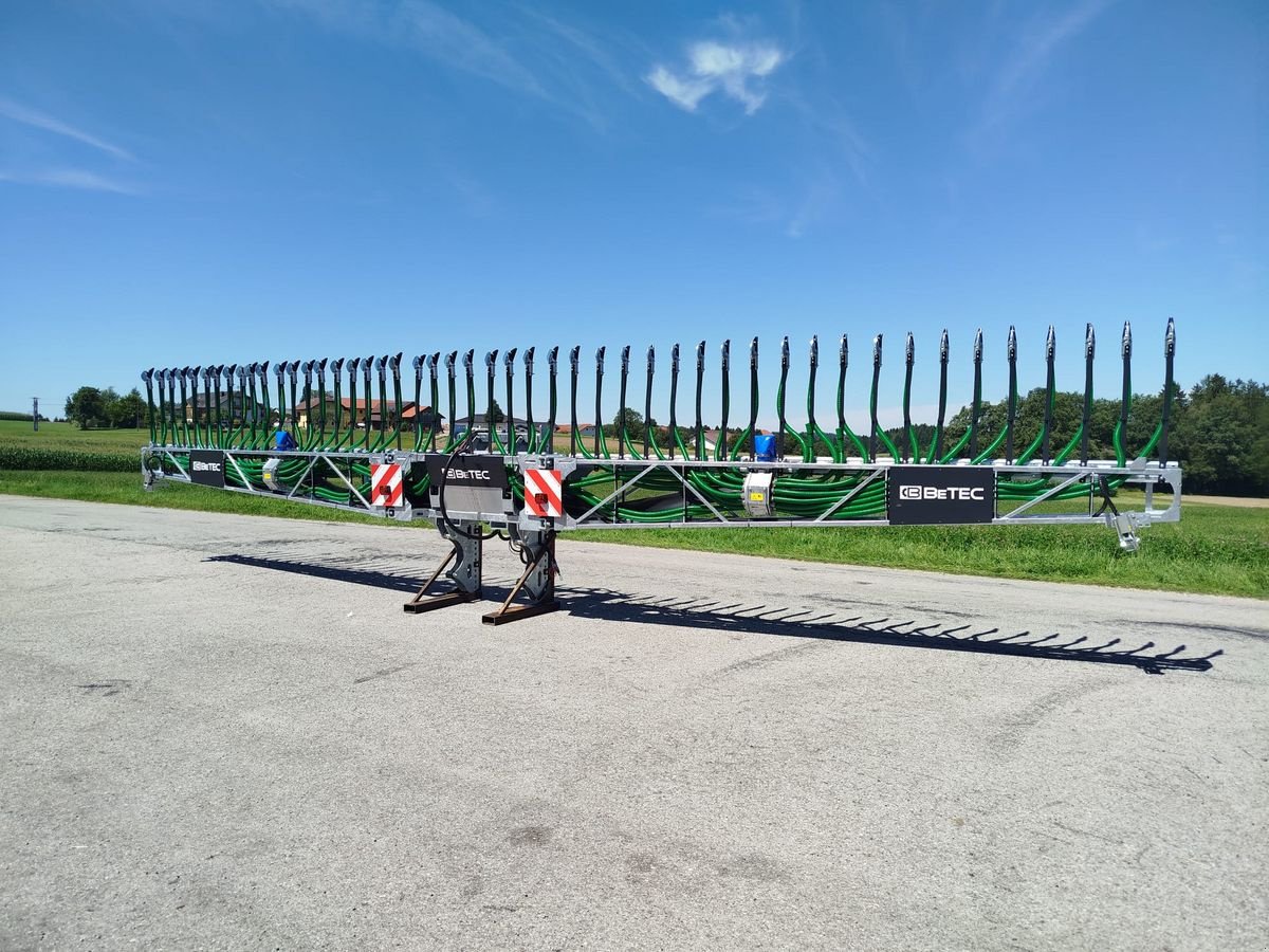 Gülleverteiltechnik des Typs Sonstige L-Line 12.2, Neumaschine in Neukirchen am Walde  (Bild 1)