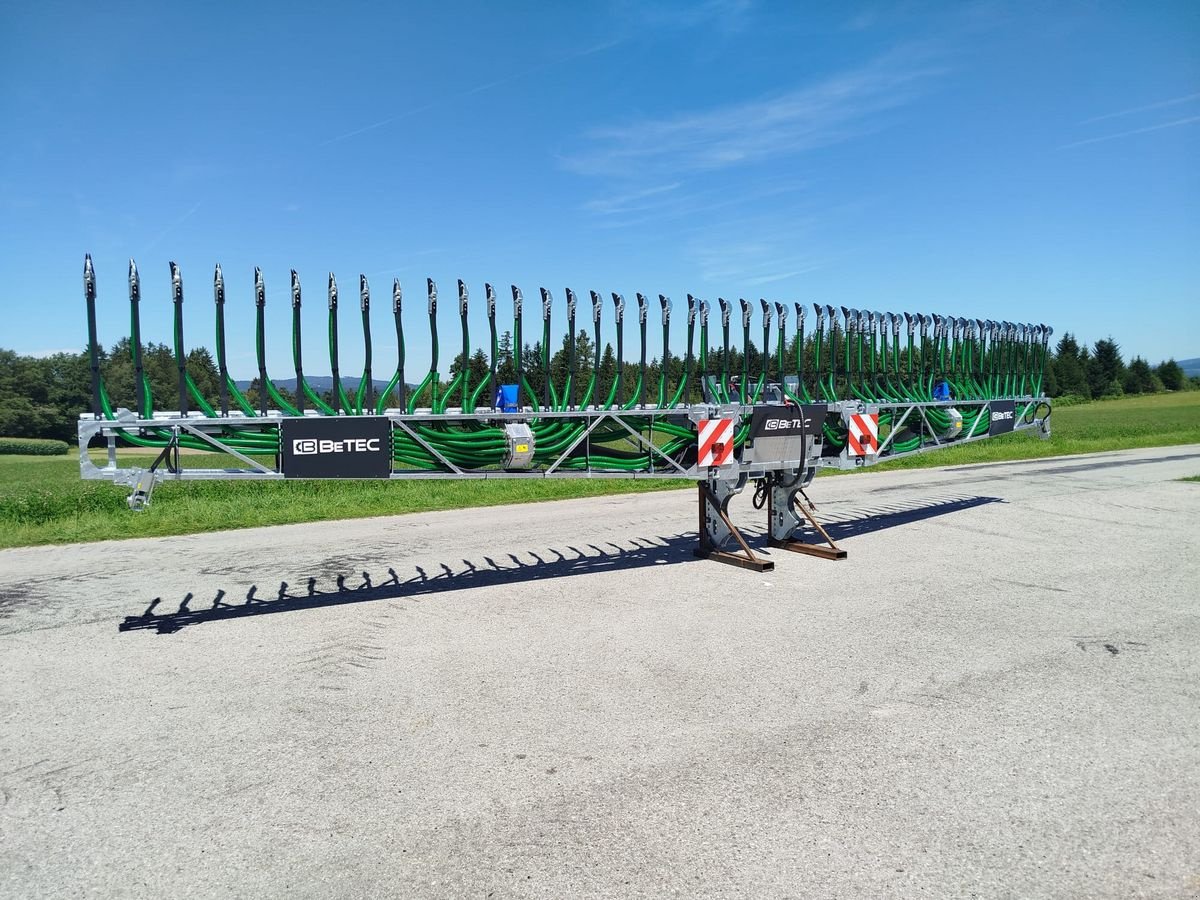 Gülleverteiltechnik des Typs Sonstige L-Line 12.2, Neumaschine in Neukirchen am Walde  (Bild 2)